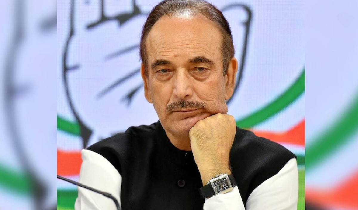 आजाद ने प्रचार कमेटी चेयरमैन पद से दो घंटों में दिया इस्तीफा, पार्टी से नाराजगी बनी वजह?